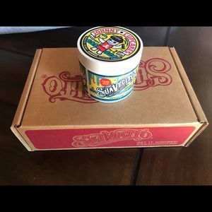 Meet your Posher, Alex